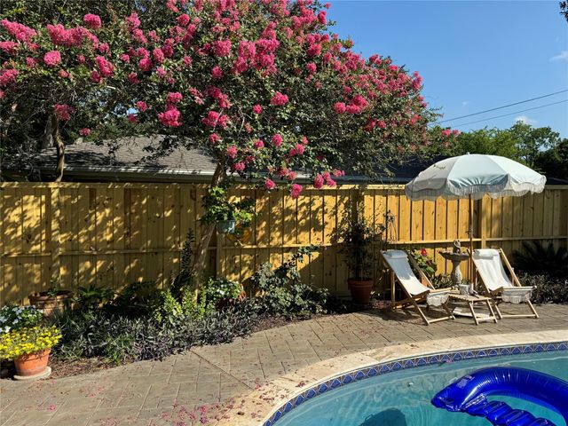 5310 Spellman Road, Houston, TX 77096