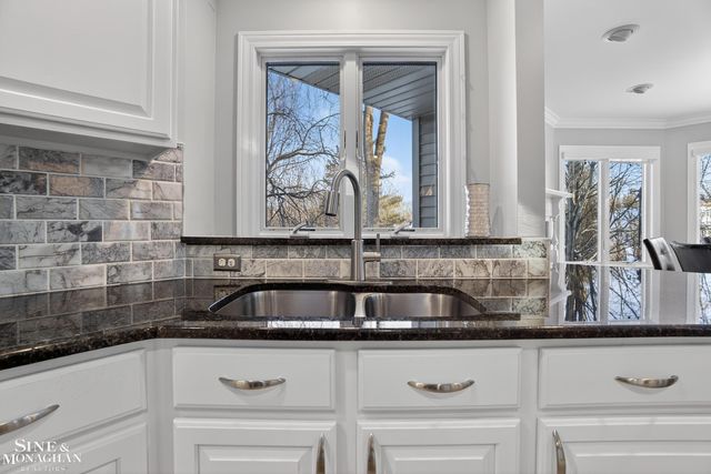 9 Golfside Drive, Saint Clair, MI 48079