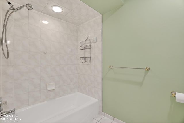 9 Golfside Drive, Saint Clair, MI 48079