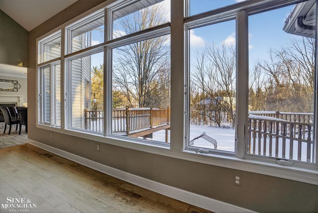 9 Golfside Drive, Saint Clair, MI 48079