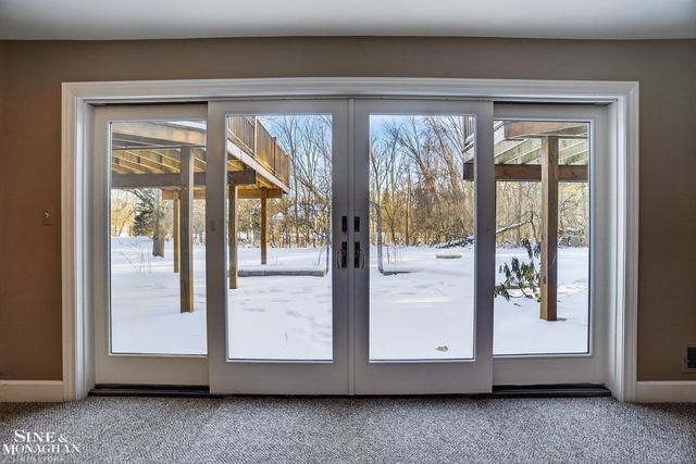 9 Golfside Drive, Saint Clair, MI 48079