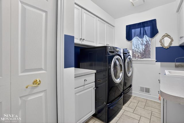 9 Golfside Drive, Saint Clair, MI 48079