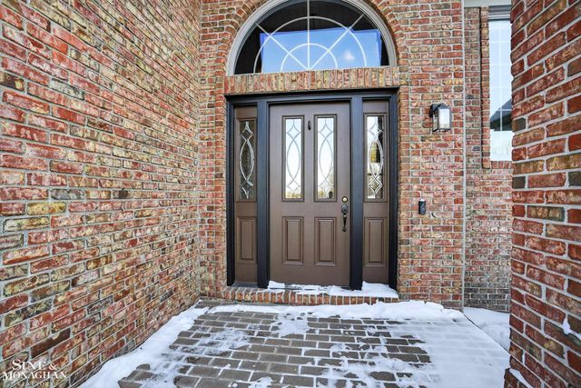 9 Golfside Drive, Saint Clair, MI 48079