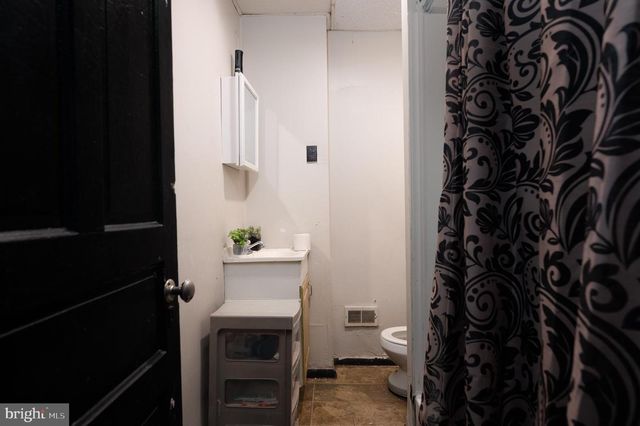 209 N 2ND ST, Darby, PA 19023