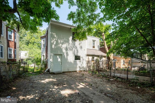 209 N 2ND ST, Darby, PA 19023