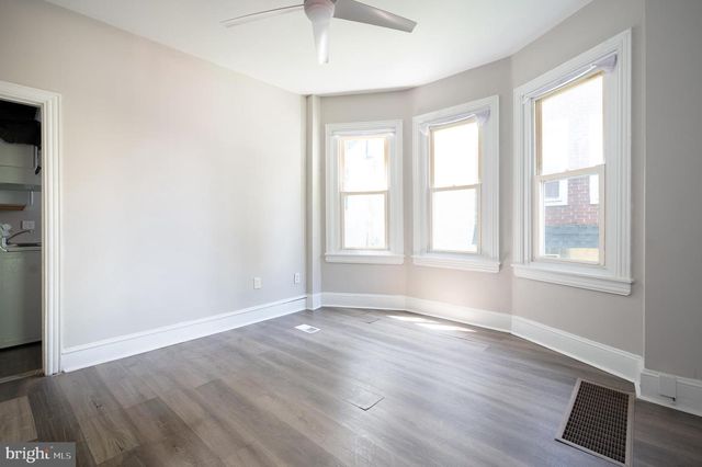 209 N 2ND ST, Darby, PA 19023