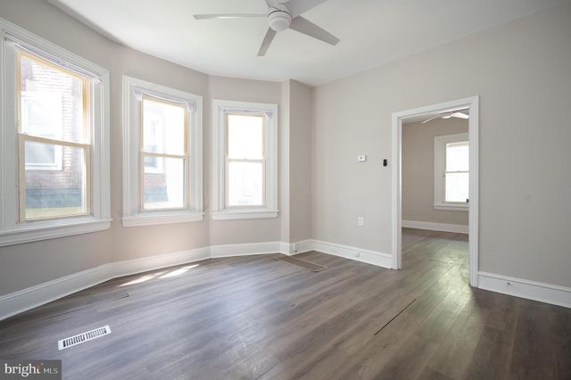 209 N 2ND ST, Darby, PA 19023