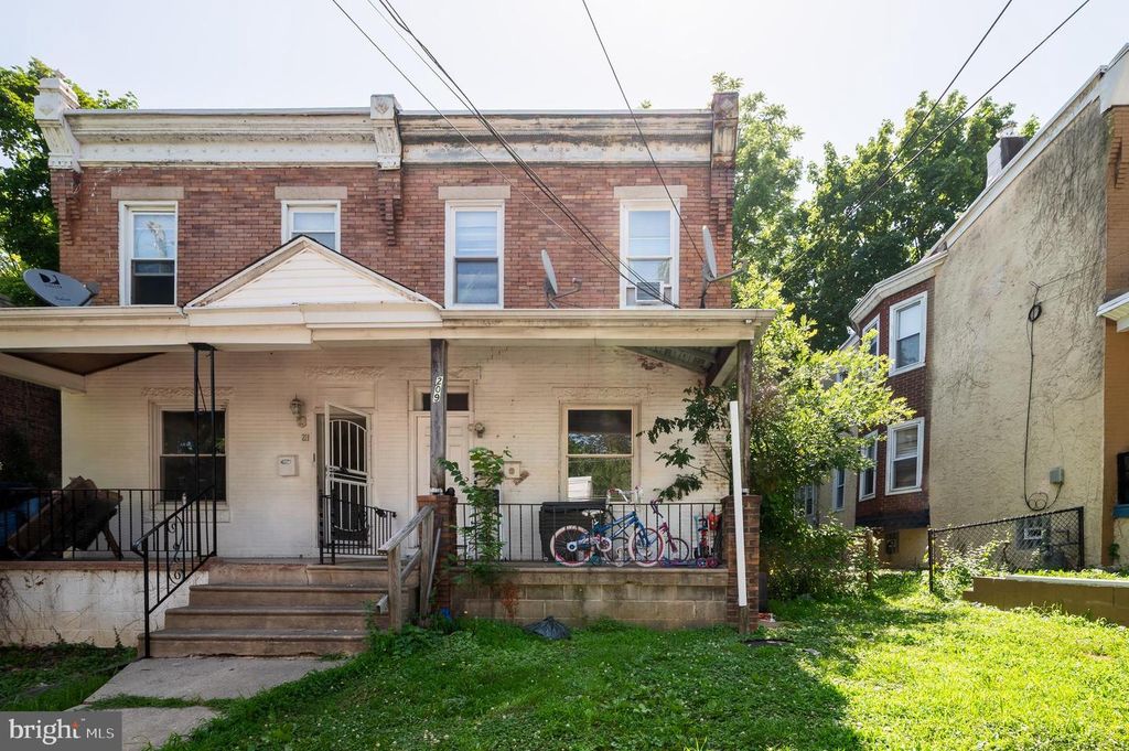 209 N 2ND ST, Darby, PA 19023