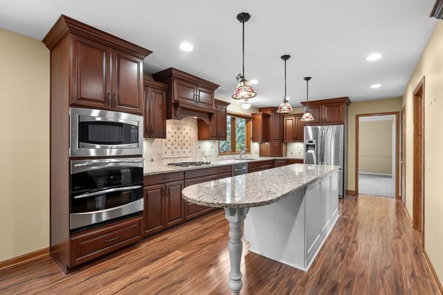 5471 Gatwick Court, Texas Twp, MI 49009