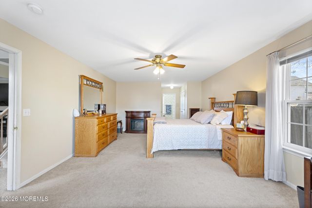 216 Tackle Avenue, Manahawkin, NJ 08050