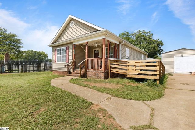 206 Oakland Avenue, Greer, SC 29650