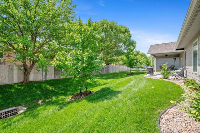 3629 N Lakeway Ct, Wichita, KS 67205