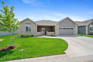 3629 N Lakeway Ct, Wichita, KS 67205