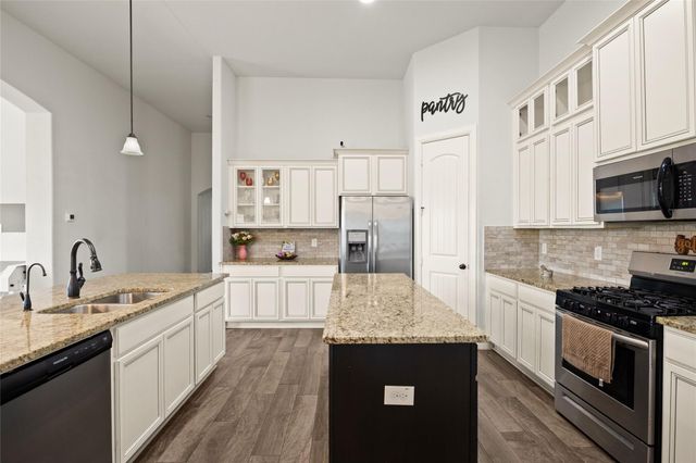 14702 Garner Falls Trail, Humble, TX 77396