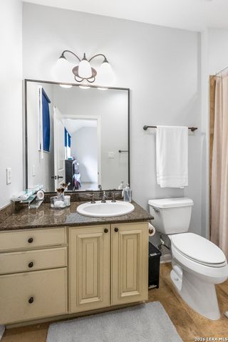 210 Arcadia Pl Apt 4, San Antonio, TX 78209