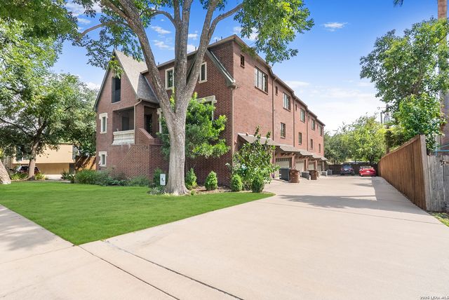 210 Arcadia Pl Apt 4, San Antonio, TX 78209