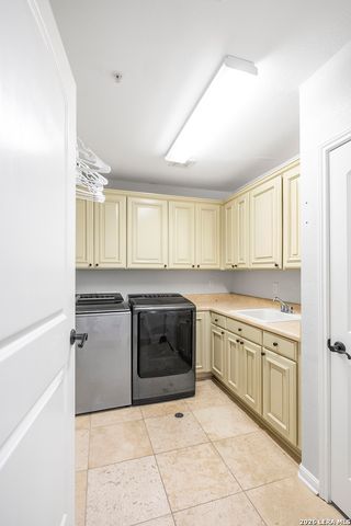210 Arcadia Pl Apt 4, San Antonio, TX 78209