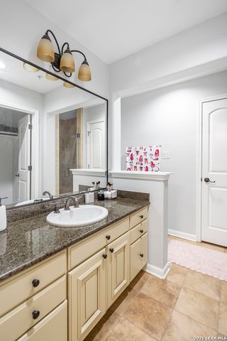 210 Arcadia Pl Apt 4, San Antonio, TX 78209