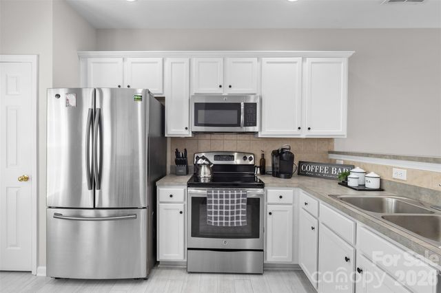 1266 Amber Road NW, Concord, NC 28027