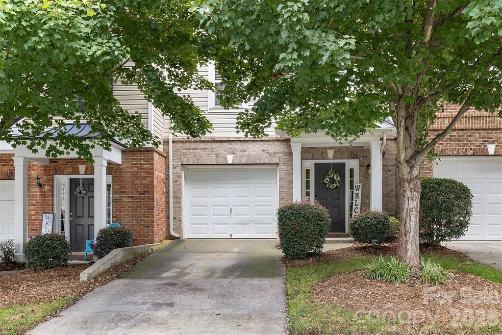1266 Amber Road NW, Concord, NC 28027