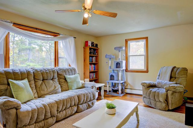 69 College Road, Wolfeboro, NH 03894