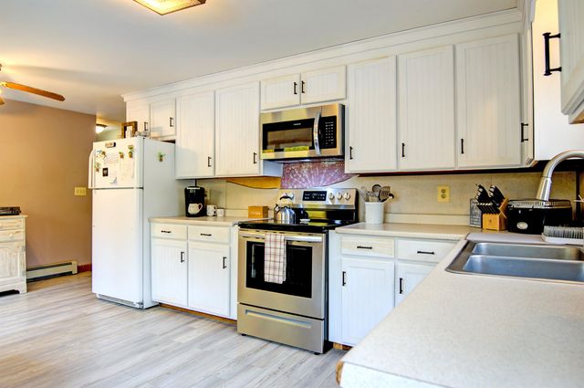 69 College Road, Wolfeboro, NH 03894