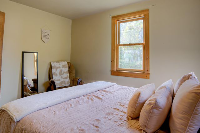 69 College Road, Wolfeboro, NH 03894