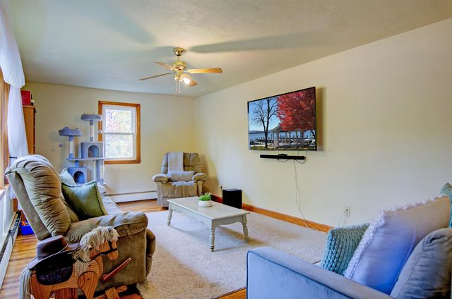 69 College Road, Wolfeboro, NH 03894