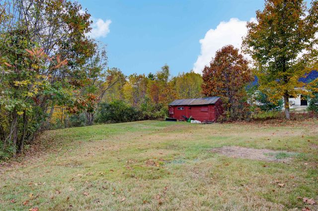 69 College Road, Wolfeboro, NH 03894