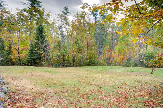 69 College Road, Wolfeboro, NH 03894