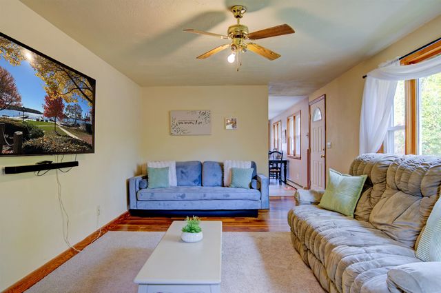 69 College Road, Wolfeboro, NH 03894