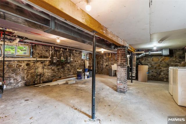 43 Franklin Avenue 2, Midland Park, NJ 07432