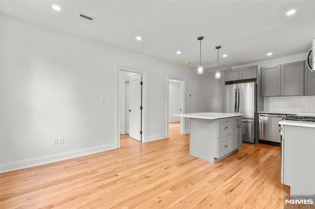 43 Franklin Avenue 2, Midland Park, NJ 07432