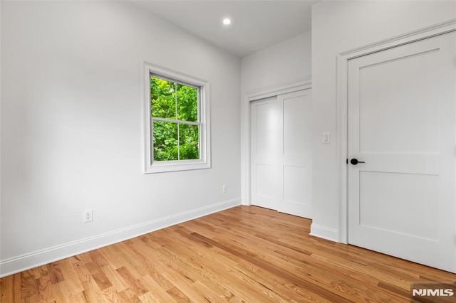 43 Franklin Avenue 2, Midland Park, NJ 07432