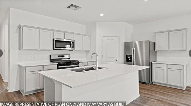 204 Golden Eagle Boulevard, New Waverly, TX 77358