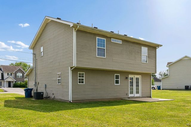 1405 Fall Pkwy, Murfreesboro, TN 37129