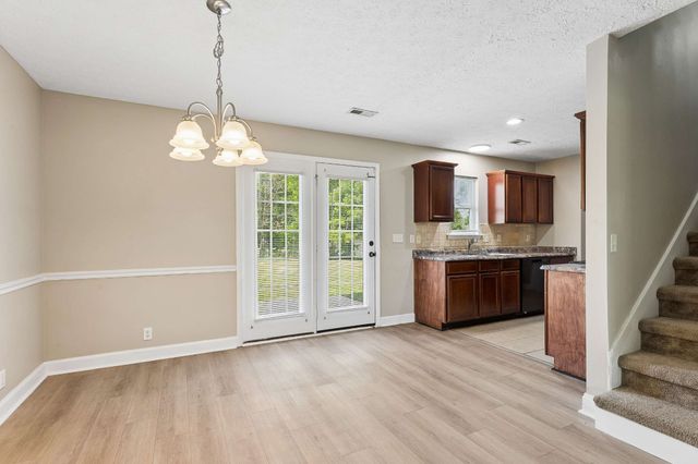 1405 Fall Pkwy, Murfreesboro, TN 37129