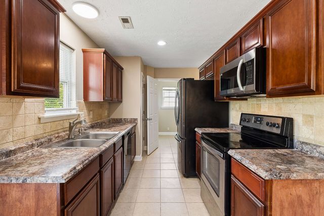 1405 Fall Pkwy, Murfreesboro, TN 37129