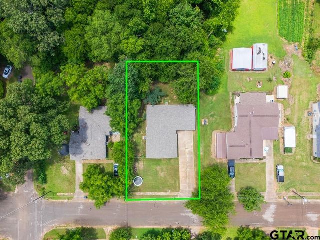 203 Highland Drive, Daingerfield, TX 75638