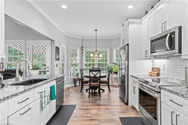 174 Stadium Oaks Drive, Clemmons, NC 27012