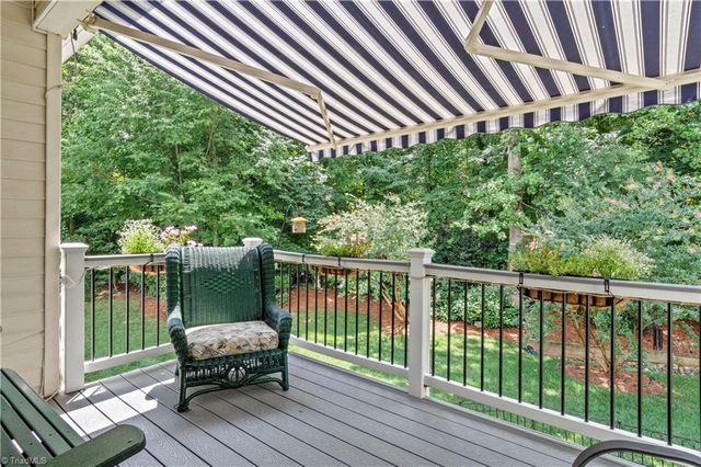 174 Stadium Oaks Drive, Clemmons, NC 27012