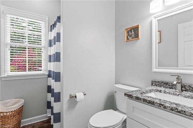 174 Stadium Oaks Drive, Clemmons, NC 27012