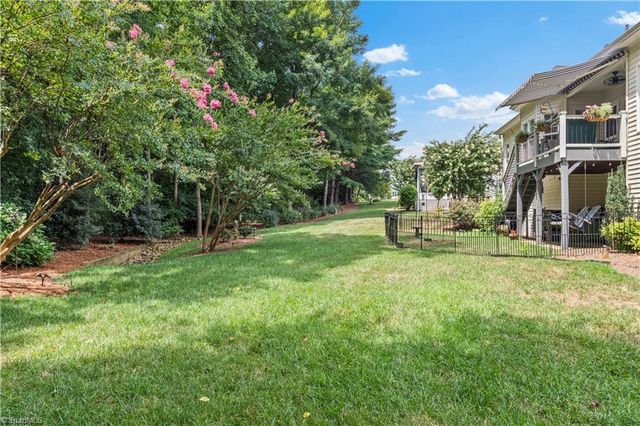 174 Stadium Oaks Drive, Clemmons, NC 27012