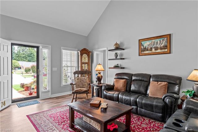 174 Stadium Oaks Drive, Clemmons, NC 27012