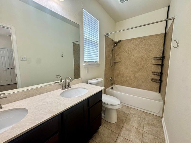 1181 Dorn, Kyle, TX 78640