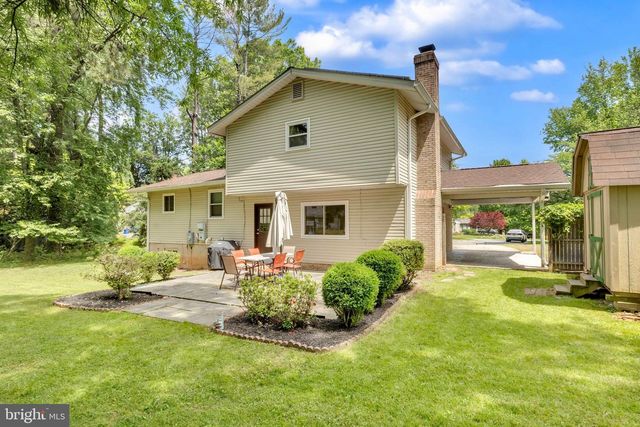 1 BETHAYRES CT, Derwood, MD 20855