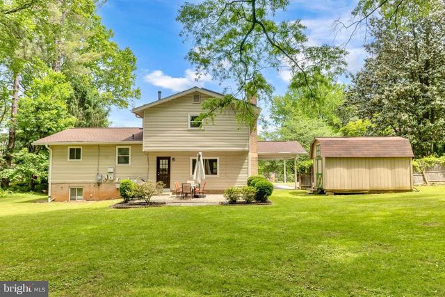 1 BETHAYRES CT, Derwood, MD 20855