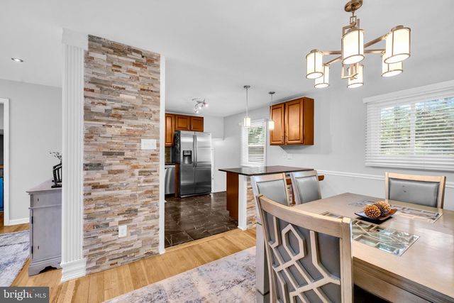 1 BETHAYRES CT, Derwood, MD 20855