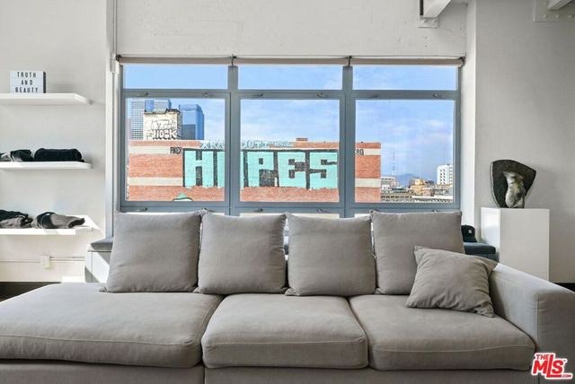 849 S Broadway 1210, Los Angeles, CA 90014