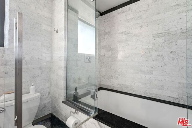 849 S Broadway 1210, Los Angeles, CA 90014